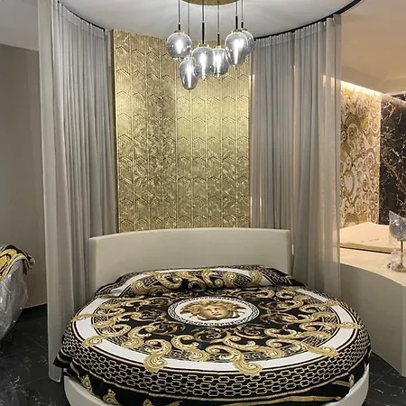 Versace Luxury *
