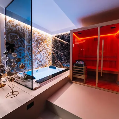 Versace Luxury אתר נופש קורליאונה